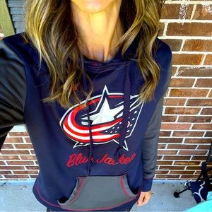 Adidas Columbus Blue Jackets Women’s Sweatshirt Sz Small, fitted NHL official